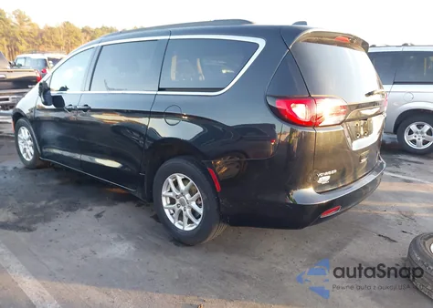 2020 Chrysler Voyager Lxi из США, поврежденный, VIN 2C4RC1DG0LR262011